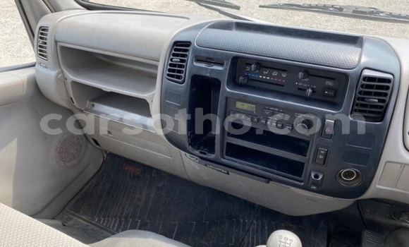 Acheter Occasion Utilitaire Toyota Dyna Blanc à Maputsoe, Leribe Acheter Occasion Utilitaire Toyota Dyna Blanc à Maputsoe, Leribe