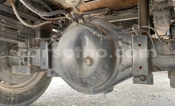 Acheter Occasion Utilitaire Toyota Dyna Blanc à Maputsoe, Leribe Acheter Occasion Utilitaire Toyota Dyna Blanc à Maputsoe, Leribe