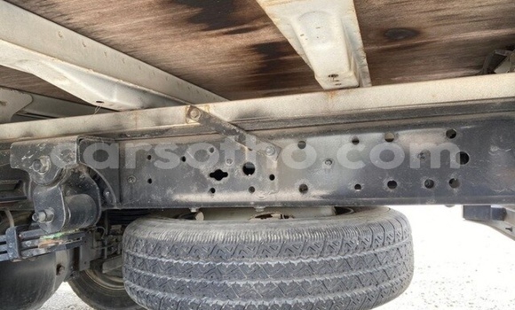 Acheter Occasion Utilitaire Toyota Dyna Blanc à Maputsoe, Leribe Acheter Occasion Utilitaire Toyota Dyna Blanc à Maputsoe, Leribe