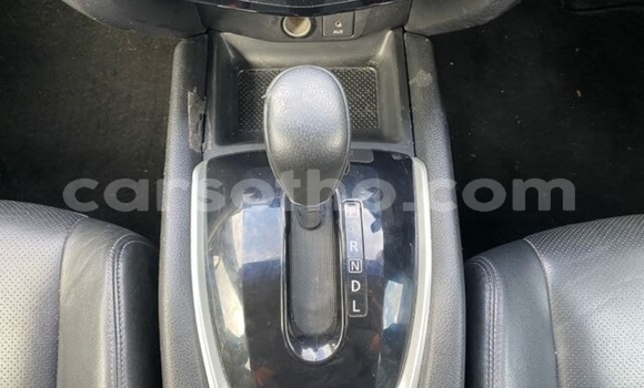Acheter Occasion Voiture Nissan X–Trail Gris à Maputsoe, Leribe Acheter Occasion Voiture Nissan X–Trail Gris à Maputsoe, Leribe