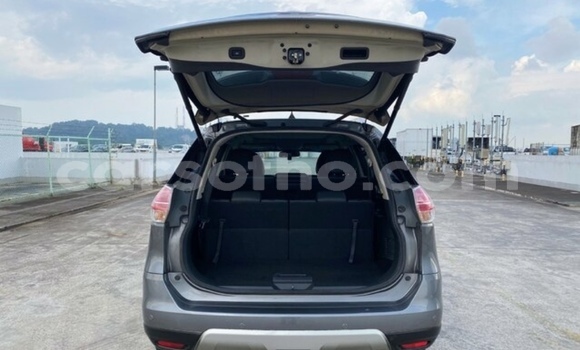 Acheter Occasion Voiture Nissan X–Trail Gris à Maputsoe, Leribe Acheter Occasion Voiture Nissan X–Trail Gris à Maputsoe, Leribe