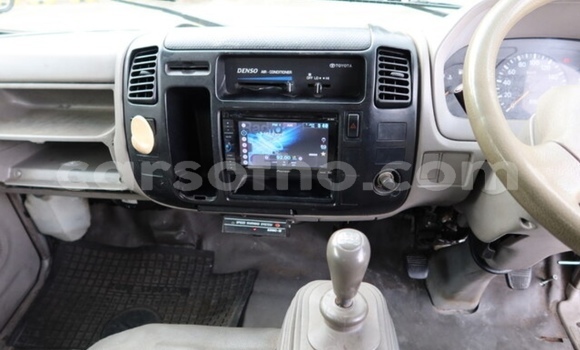 Acheter Occasion Voiture Toyota Dyna Gris à Maputsoe, Leribe Acheter Occasion Voiture Toyota Dyna Gris à Maputsoe, Leribe