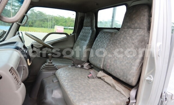 Acheter Occasion Voiture Toyota Dyna Gris à Maputsoe, Leribe Acheter Occasion Voiture Toyota Dyna Gris à Maputsoe, Leribe