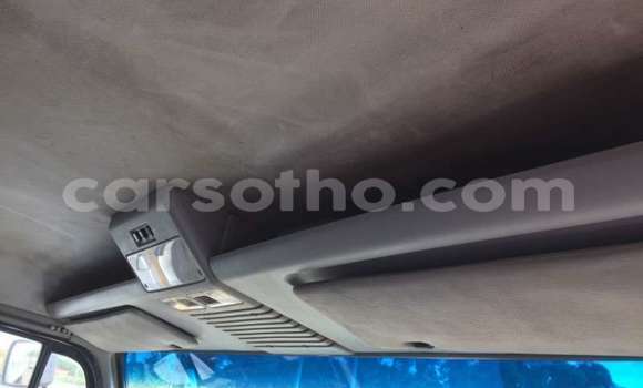 Sayi Na hannu Nissan UD White Babbar mota in Mafeteng a Mafeteng Sayi Na hannu Nissan UD White Babbar mota in Mafeteng a Mafeteng