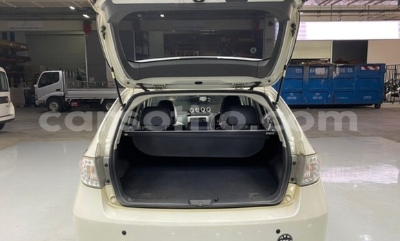 Sayi Na hannu Subaru Impreza White Mota in Butha–Buthe a Thaba-Tseka Sayi Na hannu Subaru Impreza White Mota in Butha–Buthe a Thaba-Tseka