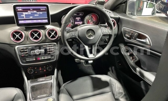 Sayi Na hannu Mercedes-Benz CLA-klasse Silver Mota in Maputsoe a Leribe Sayi Na hannu Mercedes-Benz CLA-klasse Silver Mota in Maputsoe a Leribe