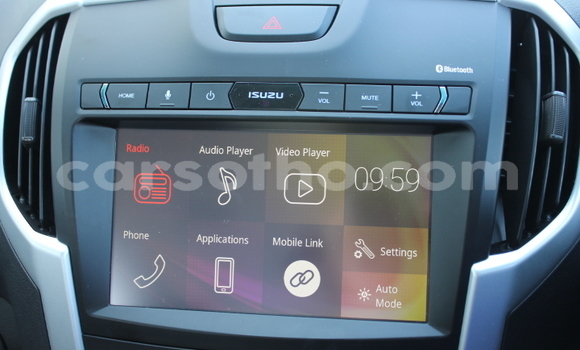 Sayi Na hannu Isuzu D–MAX White Mota in Maputsoa a Leribe Sayi Na hannu Isuzu D–MAX White Mota in Maputsoa a Leribe