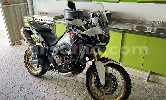 Buy Used Honda CRF White Bike in Butha Buthe in Butha-Buthe