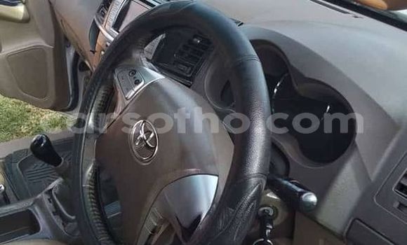 Acheter Occasion Voiture Toyota Fortuner Blanc à Maseru, Maseru Acheter Occasion Voiture Toyota Fortuner Blanc à Maseru, Maseru