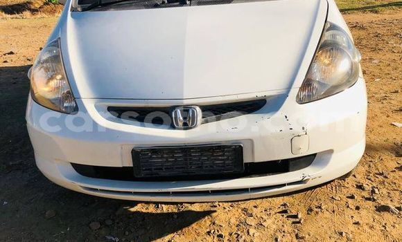 Acheter Occasion Voiture Honda FIT Blanc à Maseru, Maseru Acheter Occasion Voiture Honda FIT Blanc à Maseru, Maseru