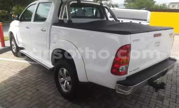 Acheter Occasion Voiture Toyota Hilux Blanc à Maseru, Maseru Acheter Occasion Voiture Toyota Hilux Blanc à Maseru, Maseru