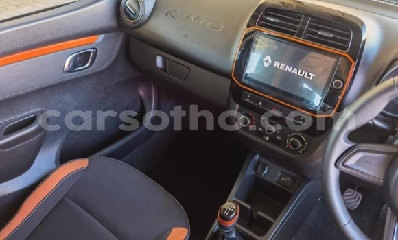 Acheter Occasion Voiture Renault KWID Bleu à Maputsoe, Leribe Acheter Occasion Voiture Renault KWID Bleu à Maputsoe, Leribe