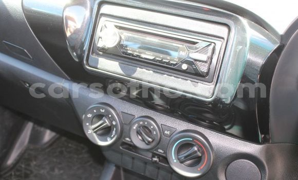 اشتري مستعمل Toyota Hilux White سيارة في Maseru في Maseru اشتري مستعمل Toyota Hilux White سيارة في Maseru في Maseru
