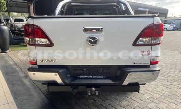 اشتري مستعمل Mazda BT-50 White سيارة في Maseru في Maseru اشتري مستعمل Mazda BT-50 White سيارة في Maseru في Maseru