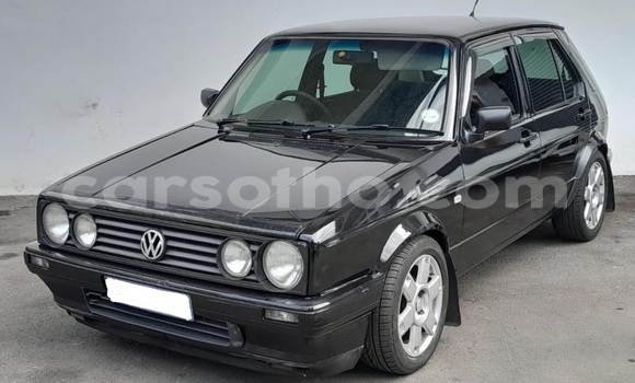 اشتري مستعمل Volkswagen Golf Black سيارة في Maseru في Maseru