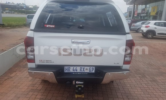 اشتري مستعمل Isuzu KB White سيارة في Mokhotlong في Berea اشتري مستعمل Isuzu KB White سيارة في Mokhotlong في Berea
