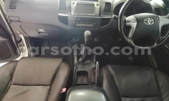اشتري مستعمل Toyota Fortuner White سيارة في Maseru في Maseru اشتري مستعمل Toyota Fortuner White سيارة في Maseru في Maseru