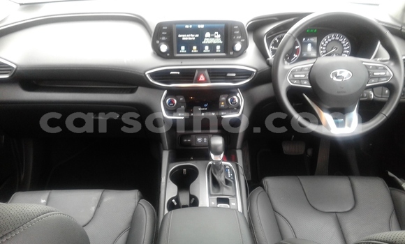 Acheter Occasion Voiture Hyundai Santa Fe Blanc à Mokhotlong, Berea Acheter Occasion Voiture Hyundai Santa Fe Blanc à Mokhotlong, Berea