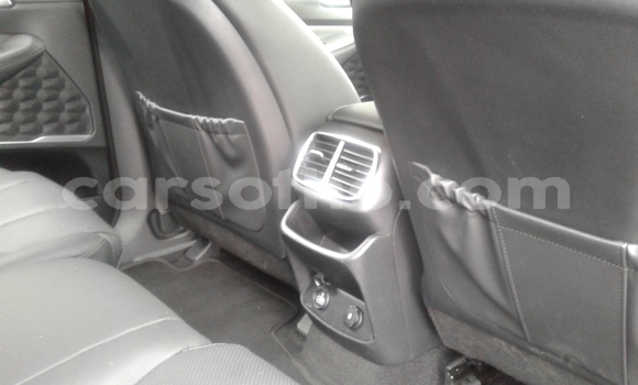 Acheter Occasion Voiture Hyundai Santa Fe Blanc à Mokhotlong, Berea Acheter Occasion Voiture Hyundai Santa Fe Blanc à Mokhotlong, Berea