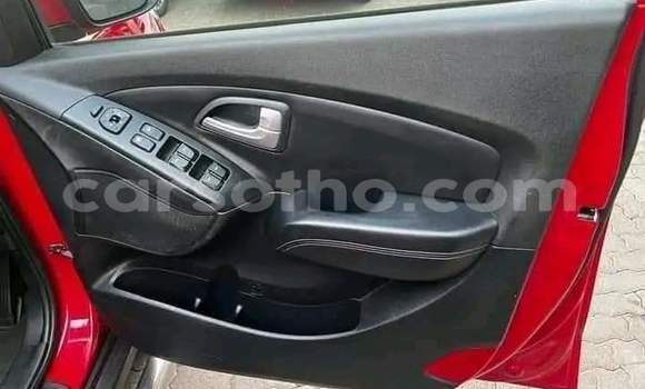 اشتري مستعمل Hyundai ix35 Red سيارة في Maseru في Maseru اشتري مستعمل Hyundai ix35 Red سيارة في Maseru في Maseru