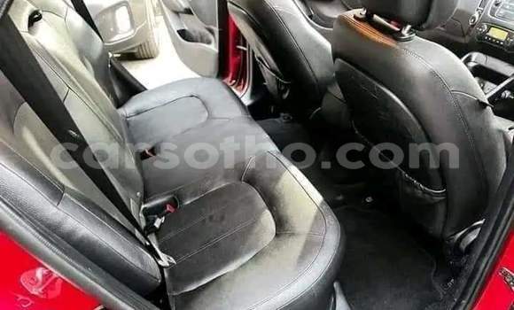 اشتري مستعمل Hyundai ix35 Red سيارة في Maseru في Maseru اشتري مستعمل Hyundai ix35 Red سيارة في Maseru في Maseru