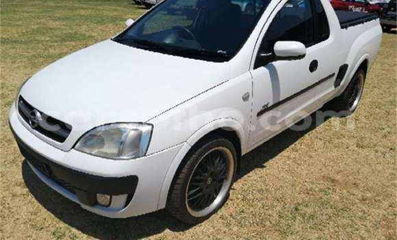 Acheter Occasion Voiture Opel Corsa Gris à Maseru, Maseru Acheter Occasion Voiture Opel Corsa Gris à Maseru, Maseru