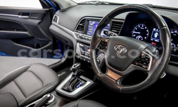 اشتري مستعمل Hyundai Elantra Blue سيارة في Maseru في Maseru اشتري مستعمل Hyundai Elantra Blue سيارة في Maseru في Maseru