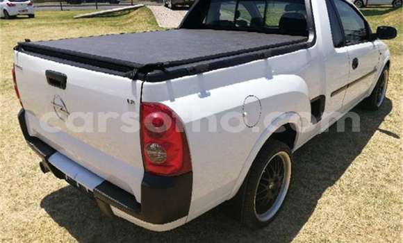 Acheter Occasion Voiture Opel Corsa Gris à Maseru, Maseru Acheter Occasion Voiture Opel Corsa Gris à Maseru, Maseru