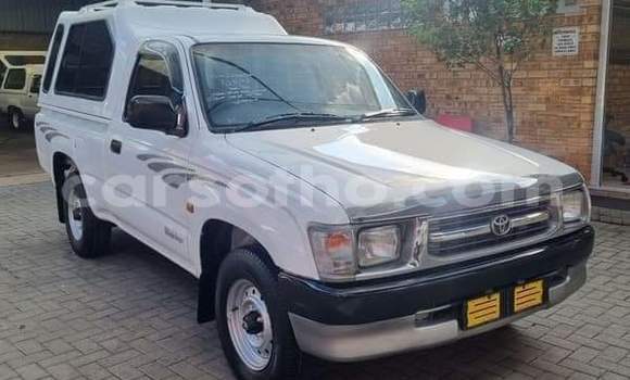 اشتري مستعمل Toyota Hilux White سيارة في Maseru في Maseru اشتري مستعمل Toyota Hilux White سيارة في Maseru في Maseru