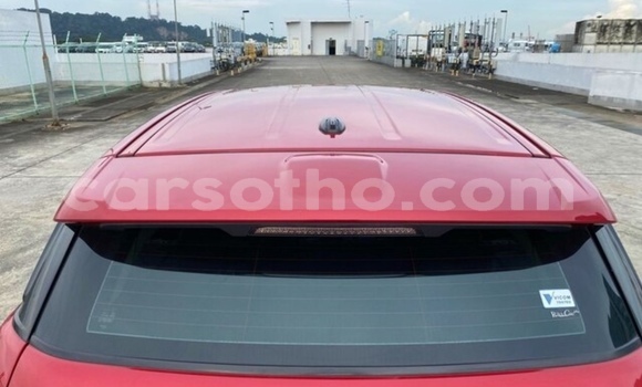 Acheter Occasion Voiture Land Rover Range Rover Evoque Rouge à Maputsoe, Leribe Acheter Occasion Voiture Land Rover Range Rover Evoque Rouge à Maputsoe, Leribe