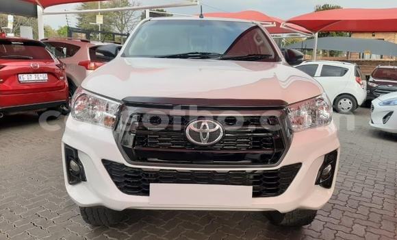 Buy Used Toyota Hilux White Car in Maseru in Maseru Buy Used Toyota Hilux White Car in Maseru in Maseru
