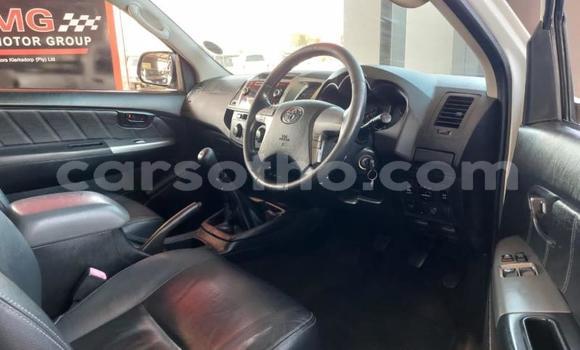 Buy Used Toyota Hilux White Car in Maseru in Maseru Buy Used Toyota Hilux White Car in Maseru in Maseru