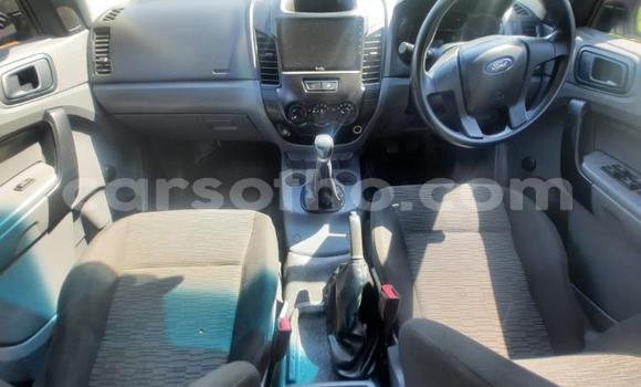 اشتري مستعمل Ford Ranger White سيارة في Maseru في Maseru اشتري مستعمل Ford Ranger White سيارة في Maseru في Maseru