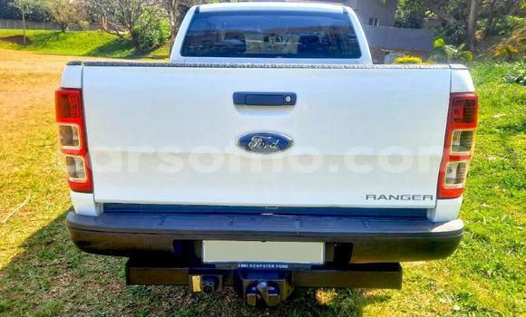 اشتري مستعمل Ford Ranger White سيارة في Maseru في Maseru اشتري مستعمل Ford Ranger White سيارة في Maseru في Maseru