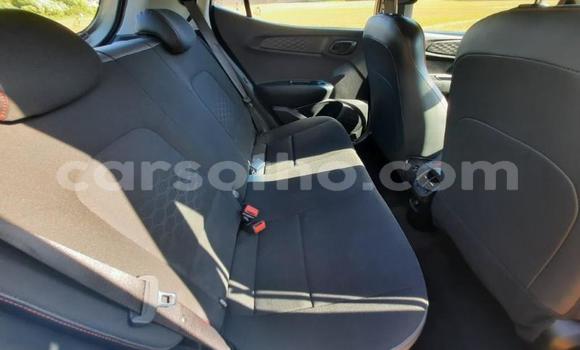 Sayi Na hannu Hyundai i10 Silver Mota in Maseru a Maseru Sayi Na hannu Hyundai i10 Silver Mota in Maseru a Maseru