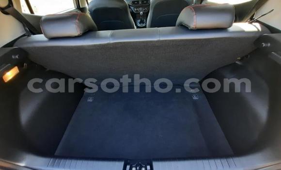 Sayi Na hannu Hyundai i10 Silver Mota in Maseru a Maseru Sayi Na hannu Hyundai i10 Silver Mota in Maseru a Maseru