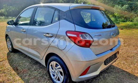 Sayi Na hannu Hyundai i10 Silver Mota in Maseru a Maseru Sayi Na hannu Hyundai i10 Silver Mota in Maseru a Maseru