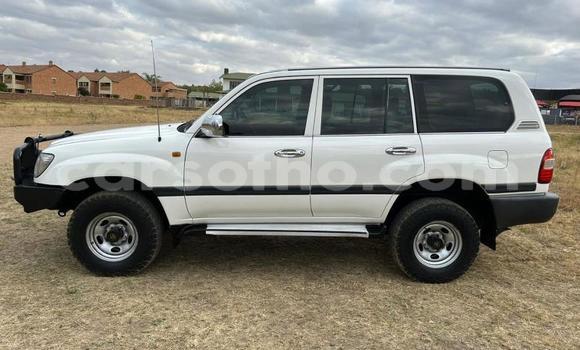 اشتري مستعمل Toyota Land Cruiser White سيارة في Maseru في Maseru اشتري مستعمل Toyota Land Cruiser White سيارة في Maseru في Maseru