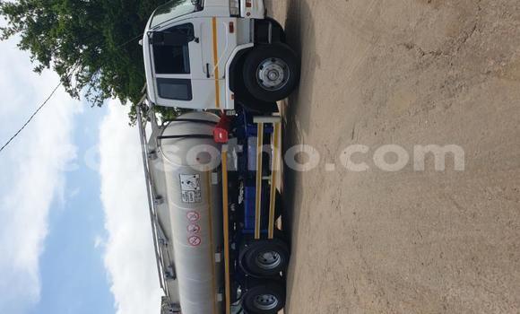 Sayi Na hannu Nissan UD Other Babbar mota in Maseru a Maseru Sayi Na hannu Nissan UD Other Babbar mota in Maseru a Maseru