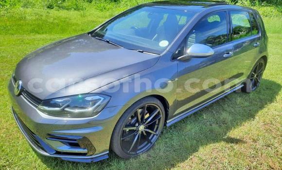 Sayi Na hannu Volkswagen Golf R Other Mota in Maseru a Maseru Sayi Na hannu Volkswagen Golf R Other Mota in Maseru a Maseru