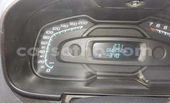 Acheter Occasion Voiture Chevrolet Corsa Blanc à Maputsoe, Leribe Acheter Occasion Voiture Chevrolet Corsa Blanc à Maputsoe, Leribe