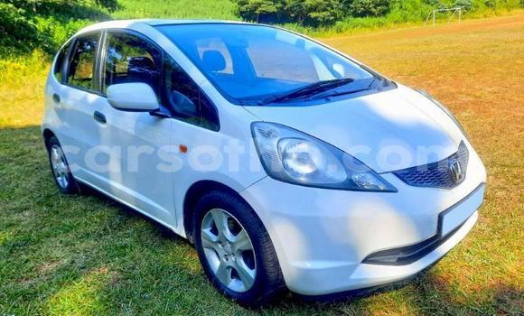 Acheter Occasion Voiture Honda FIT Blanc à Maseru, Maseru