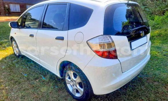 Buy Used Honda FIT White Car in Maseru in Maseru Buy Used Honda FIT White Car in Maseru in Maseru