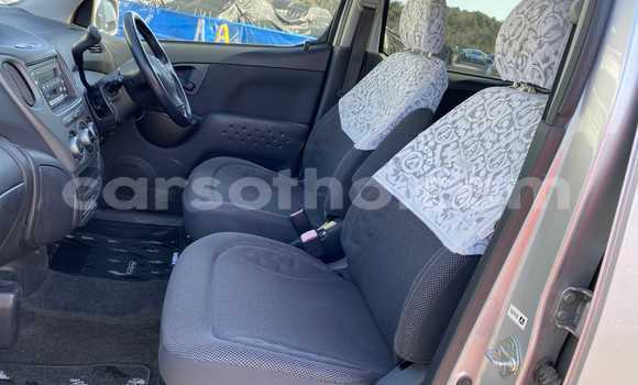 اشتري مستعمل Hyundai i20 Red سيارة في Maseru في Maseru اشتري مستعمل Hyundai i20 Red سيارة في Maseru في Maseru