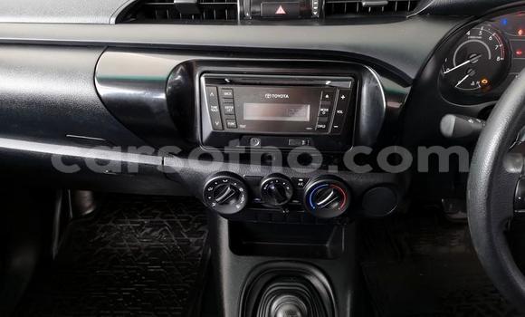 اشتري مستعمل Toyota Hilux White سيارة في Maseru في Maseru اشتري مستعمل Toyota Hilux White سيارة في Maseru في Maseru