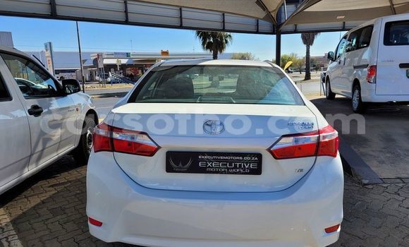 Acheter Occasion Voiture Toyota Corolla Blanc à Maseru, Maseru Acheter Occasion Voiture Toyota Corolla Blanc à Maseru, Maseru