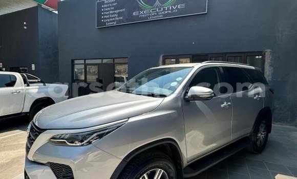Acheter Occasion Voiture Toyota Fortuner Autre à Maseru, Maseru Acheter Occasion Voiture Toyota Fortuner Autre à Maseru, Maseru