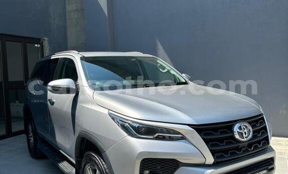 Acheter Occasion Voiture Toyota Fortuner Autre à Maseru, Maseru Acheter Occasion Voiture Toyota Fortuner Autre à Maseru, Maseru
