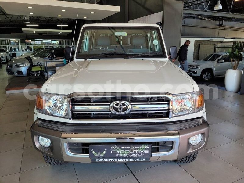 Big with watermark toyota land cruiser maseru maseru 26528