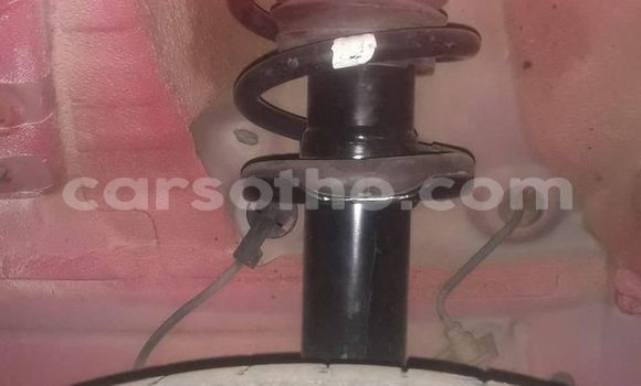 Sayi Na hannu Toyota Passo Red Mota in Maseru a Maseru Sayi Na hannu Toyota Passo Red Mota in Maseru a Maseru